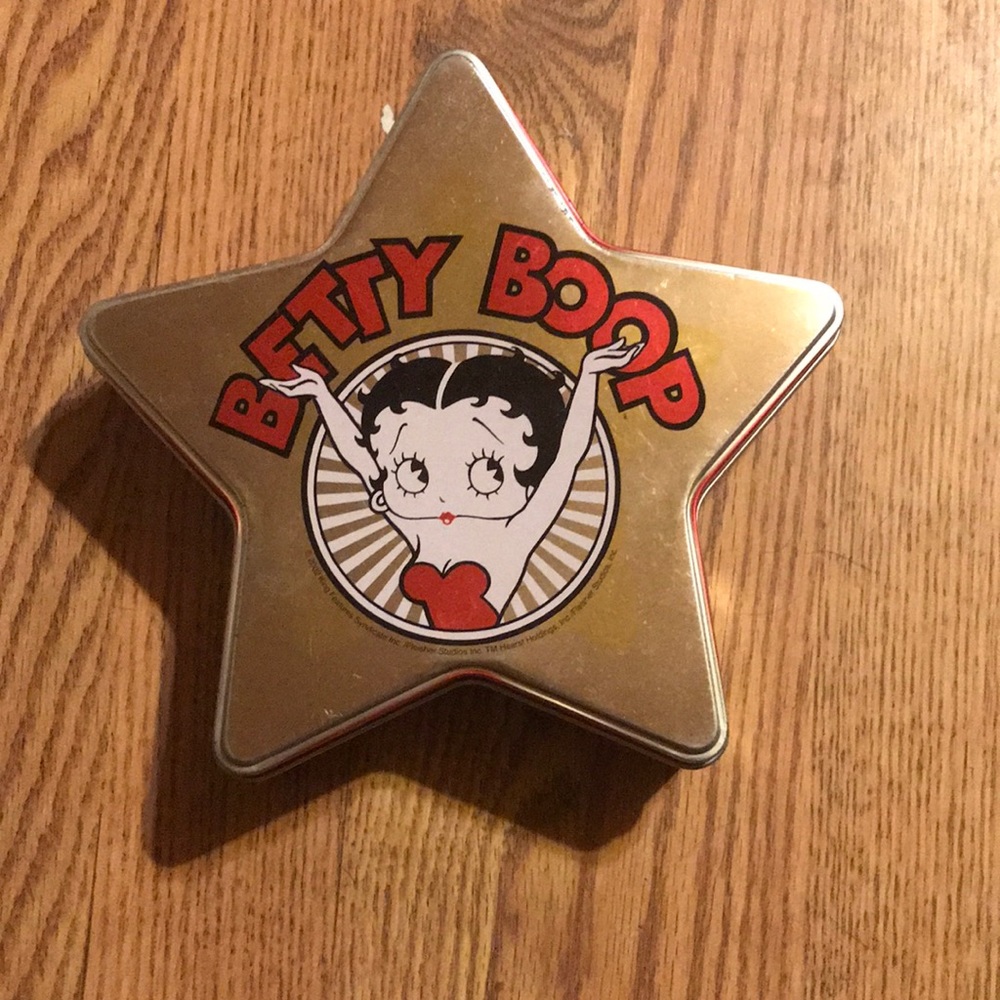 Betty boop star tin